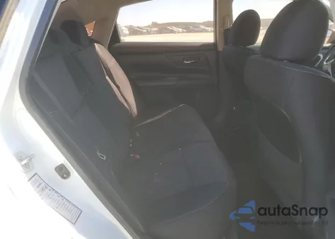 2018 Nissan Altima 2.5 from USA, damaged, VIN 1N4AL3AP3JC174711